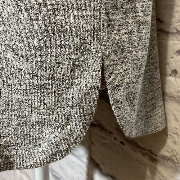 GAP Oversized Sleeveless Scoop Neck Top Size Small - Picture 5 of 11